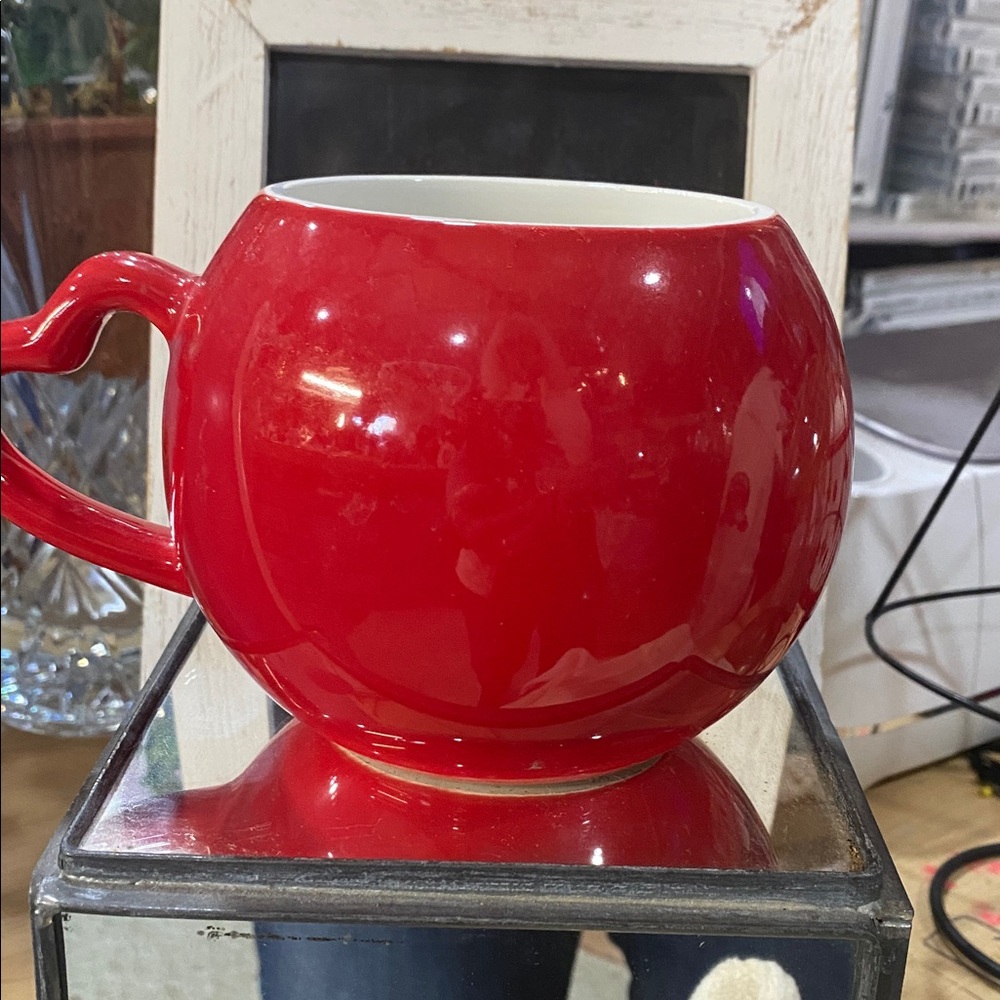 M&M'S Red Ceramic Mug with Heart Handle - Picture 3 of 6